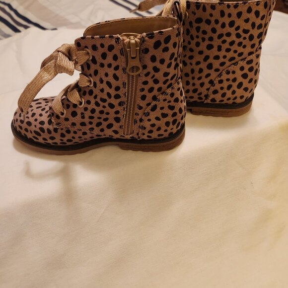 Cat & Jack Girls Toddler Animal Print Combat Boots - Picture 2 of 6